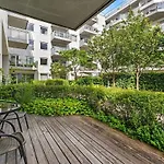 Waterfront - - Private Patio شقة أوسلو