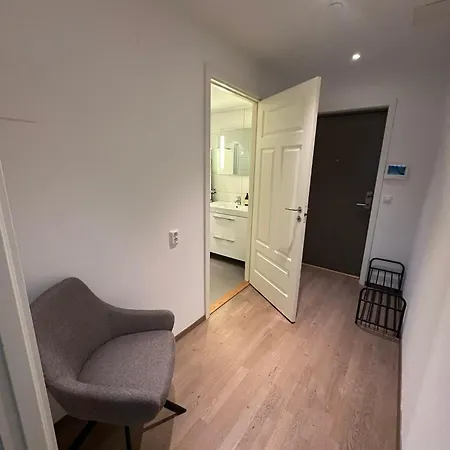Waterfront - - Private Patio Lägenhet