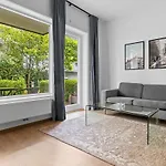 Lägenhet Waterfront - - Private Patio